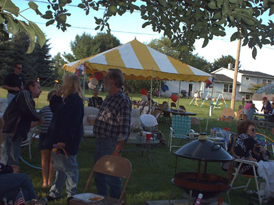 Linda_Party_090101-44.JPG 60.7K