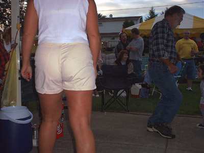 Linda_Party_090101-49.JPG 38.2K